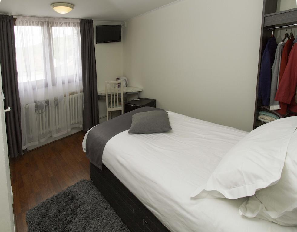 Hotel Le Divona "Au Coeur De Divonne" 部屋 写真